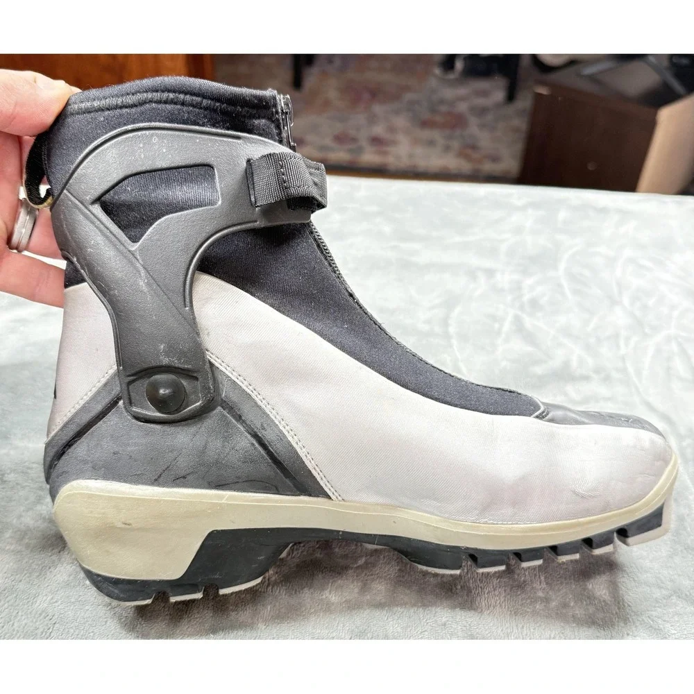 Fischer S-5000 Nordic Cross Country Ski Boots Mens EU 43‎ (approx. US 9.5)